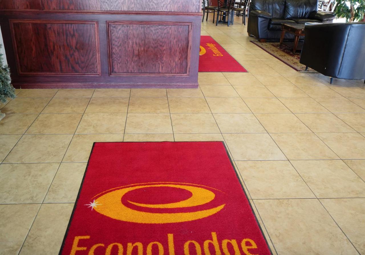 Econo Lodge Inn & Suites Kearney Extérieur photo