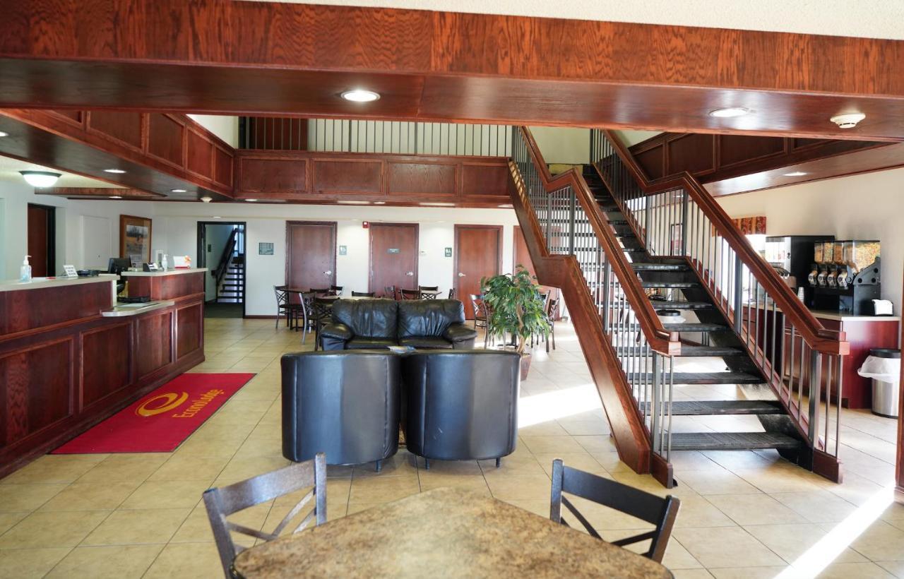 Econo Lodge Inn & Suites Kearney Extérieur photo