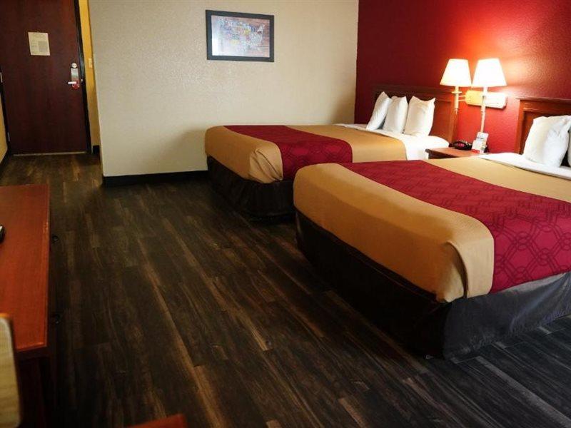 Econo Lodge Inn & Suites Kearney Extérieur photo
