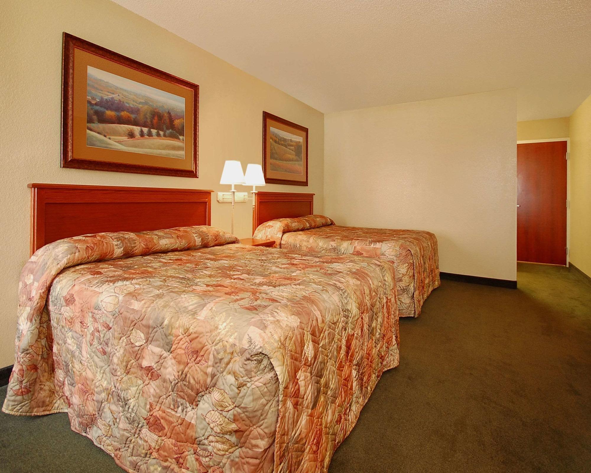 Econo Lodge Inn & Suites Kearney Extérieur photo